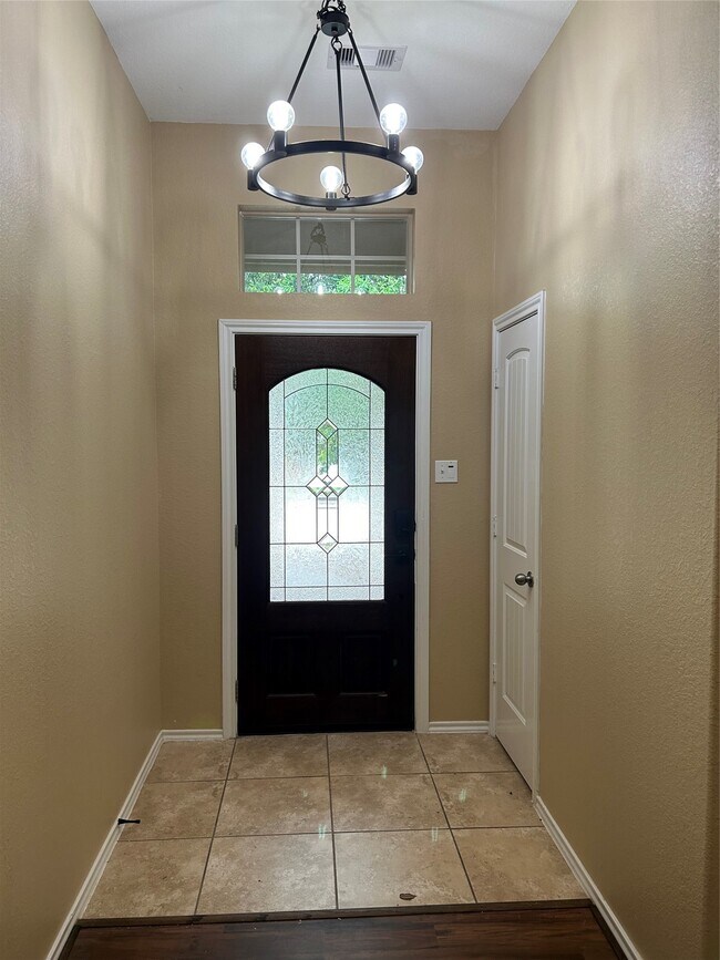 Foto del edificio - 25111 Country Gate Dr