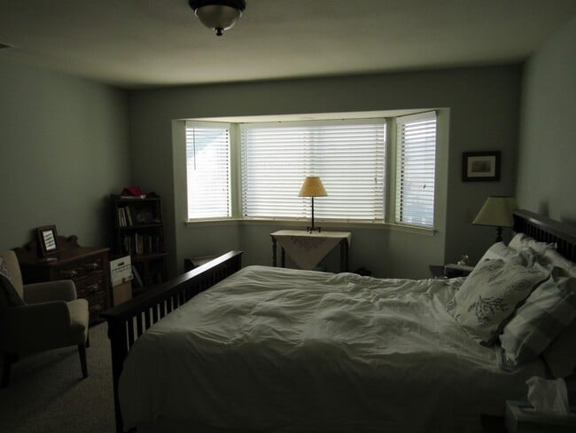 Foto del edificio - 3 bed, 2 bath, two car garage Condo on the Central Coast