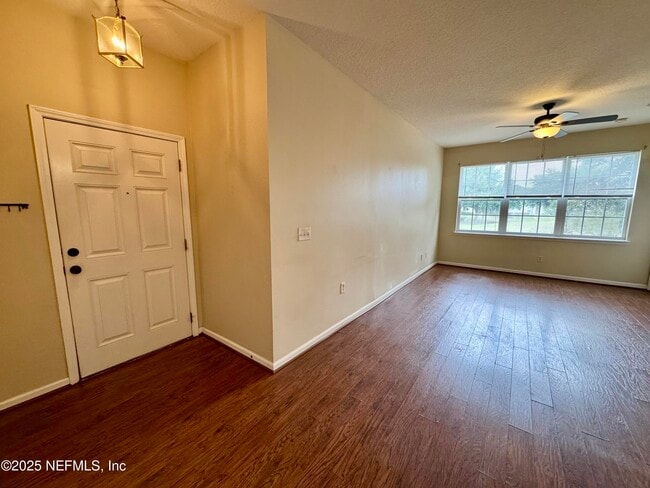 Building Photo - 12301 Kernan Forest Blvd