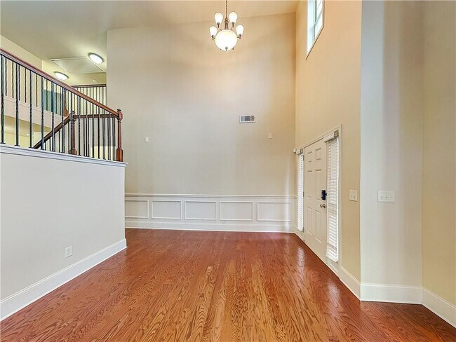 Foto del edificio - 5301 Cedar Mill Dr