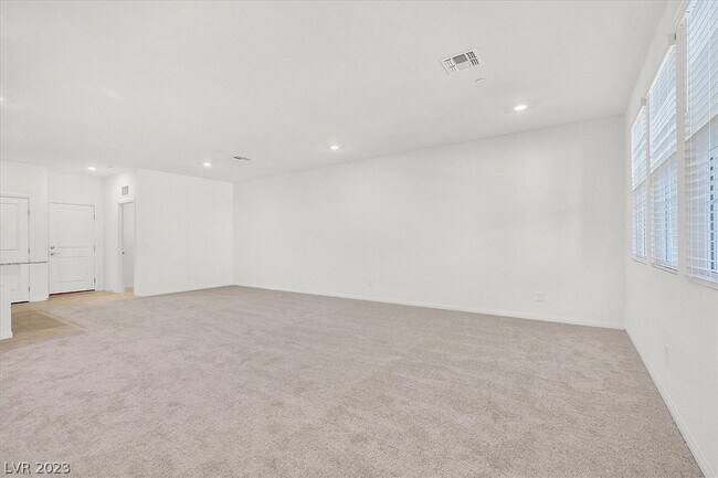 Building Photo - 3574 Sorridere Ln