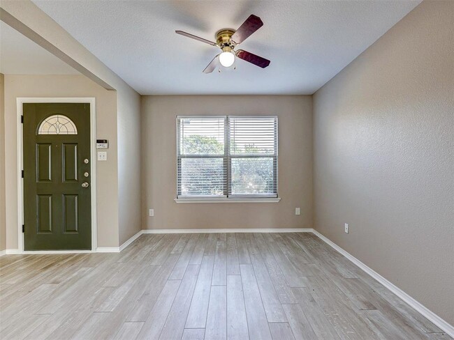 Building Photo - 3673 Texana Loop