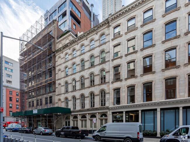 Foto del edificio - 41-43 Warren St