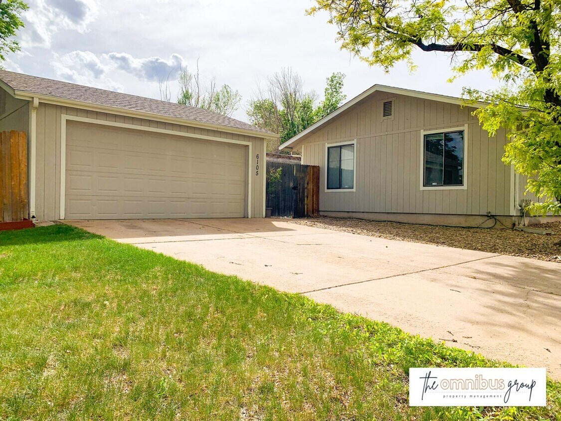 Primary Photo - 2BD/1BA Home with Great Outdoor Space!