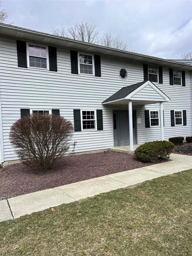 14 Fern Ct Unit K, Fishkill, NY 12524 Condo for Rent in Fishkill, NY