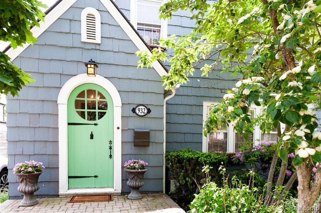 Foto principal - 932 Forest Ave