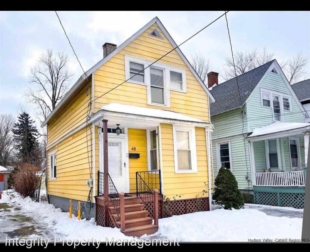 Primary Photo - 3 br, 1 bath House - 48 Elmendorf St.