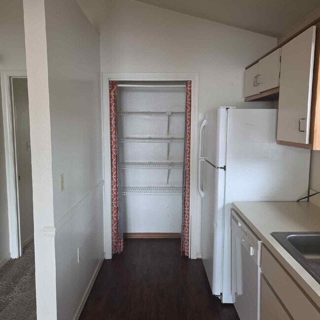 Foto del edificio - 943 Central Ave