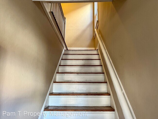 Foto del edificio - 3 br, 2 bath House - 17 E. 34th St