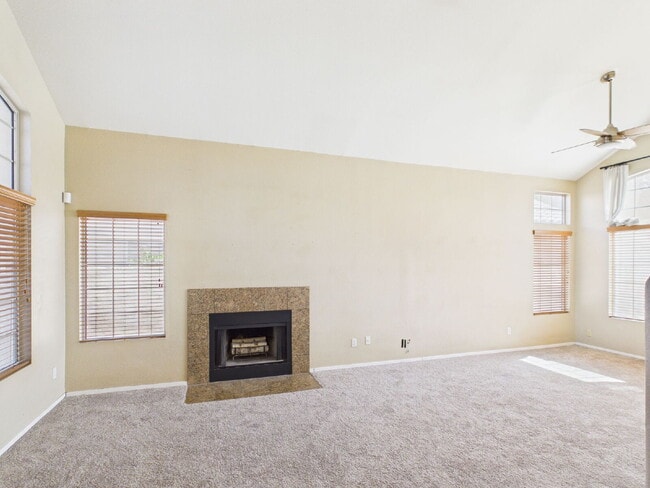 Building Photo - Desert Breeze Oasis - Ahwatukee