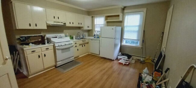 Kitchen - 69 Congress St