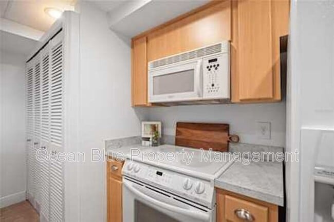Foto del edificio - 5700 Mariner St