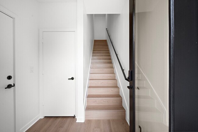 Building Photo - 1941 Sawdust Rd