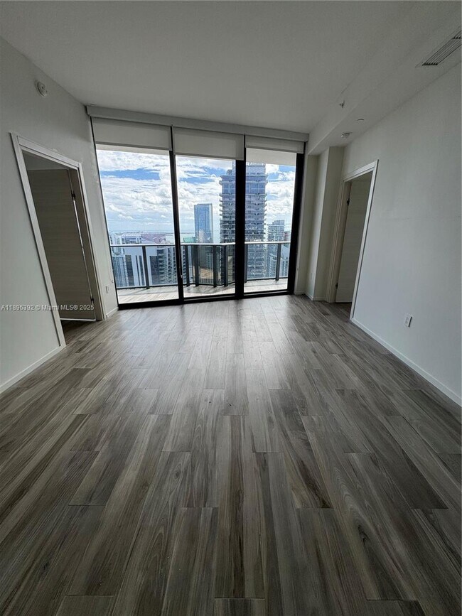 Foto del edificio - 801 S Miami Ave