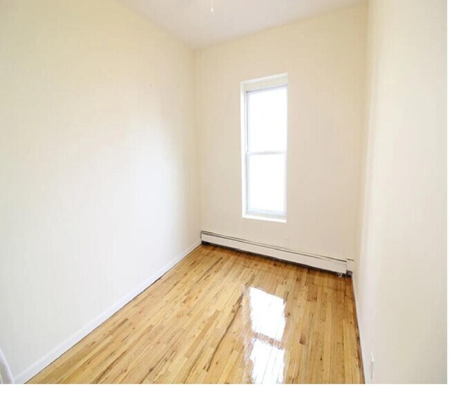 Foto del edificio - 743 Union St