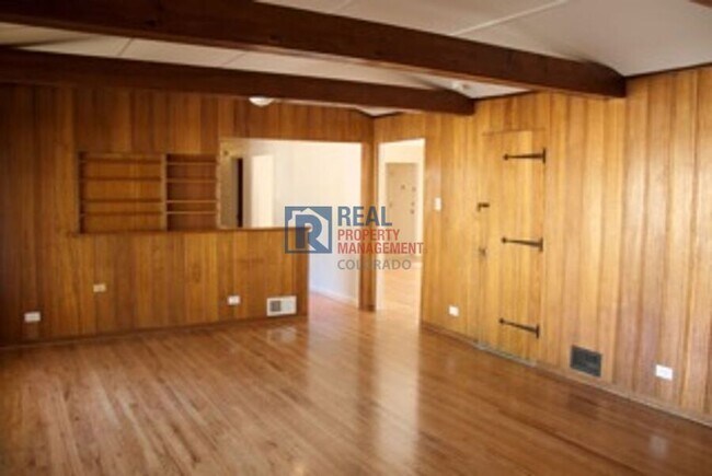 Foto del edificio - 461 S Kearney St