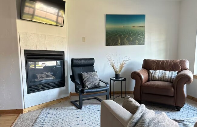 Foto del edificio - 3143 Cattail St