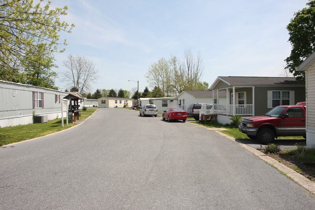 Pine Ridge Apartments - Carlisle, PA | Apartments.com