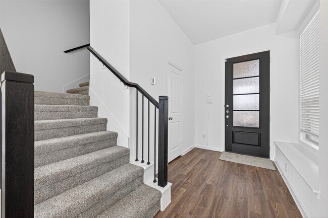 Building Photo - 5703 Foggy Vine Ct