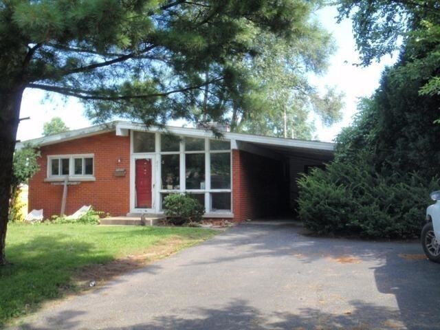 Foto del edificio - 887 Lane Allen Rd