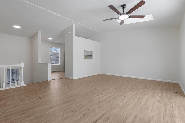 Building Photo - 8408 Covered Wagon Ct