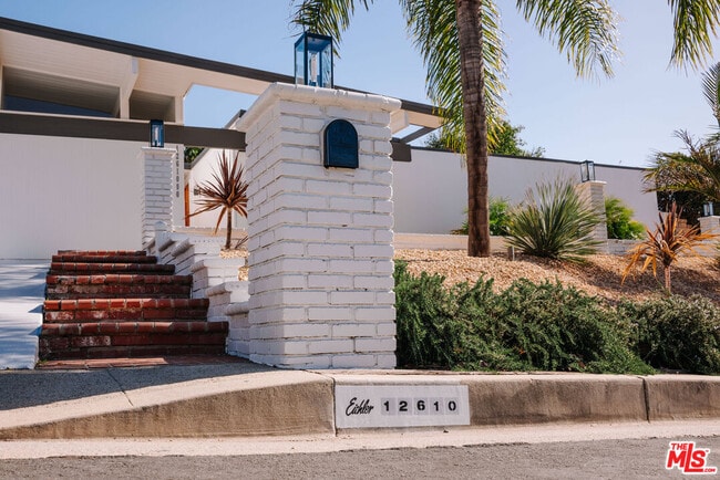 Building Photo - 12610 Jimeno Ave