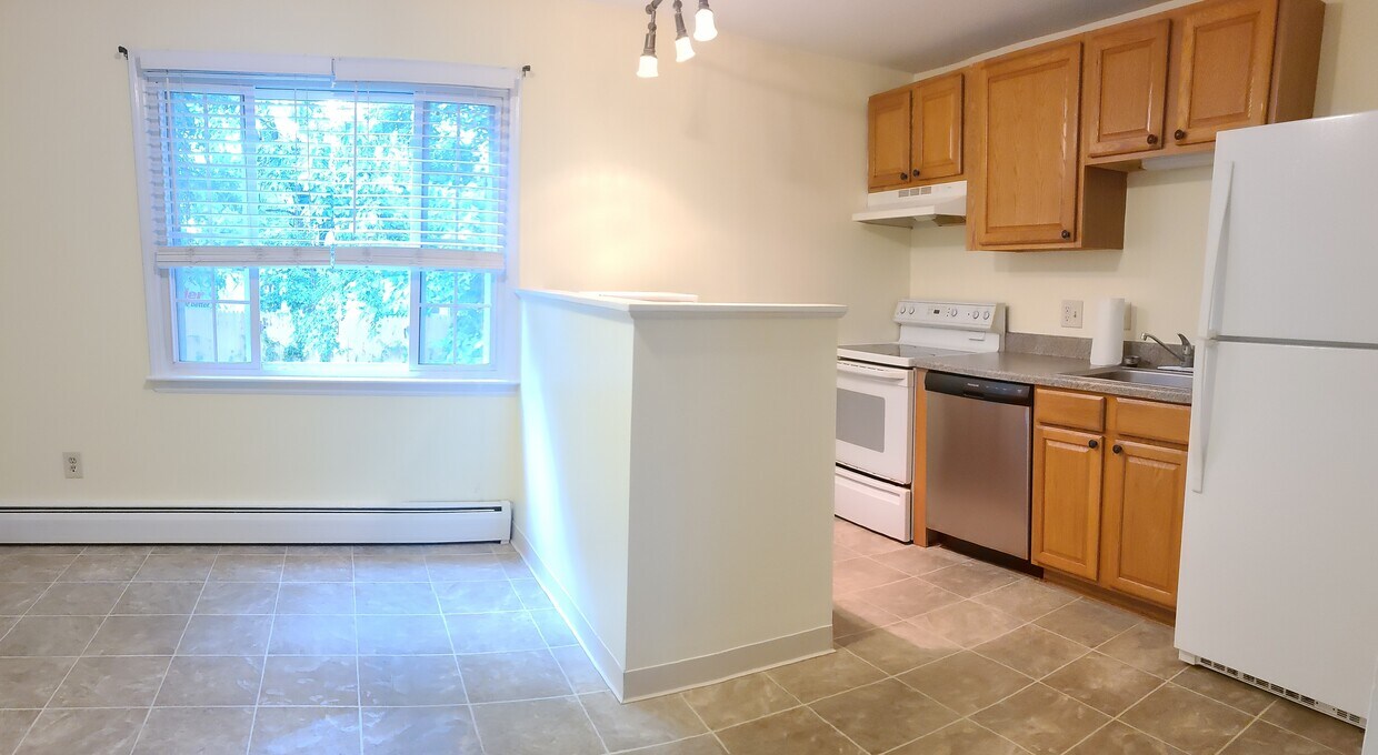 243 Summer ave. apt. A Unit A, Horsham, PA 19044 Apartments in