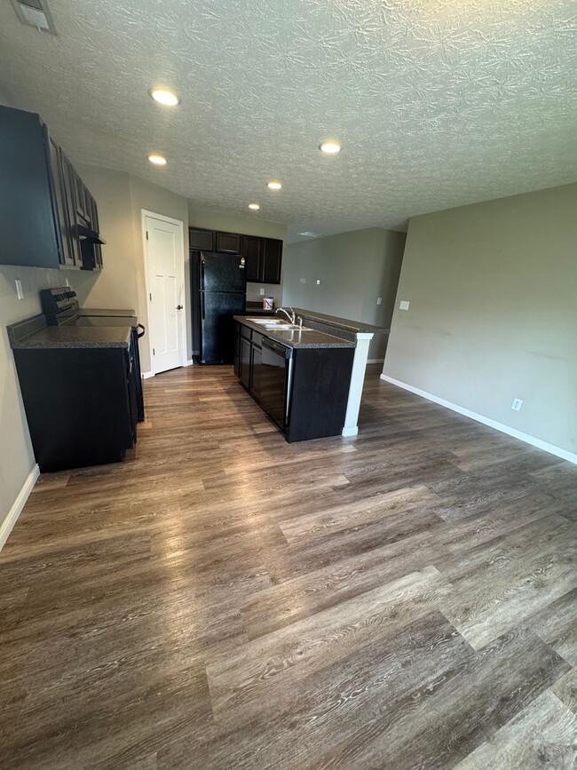 Foto del edificio - 3 Bedroom Single Family Home