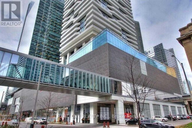 Building Photo - 88 Harbour St