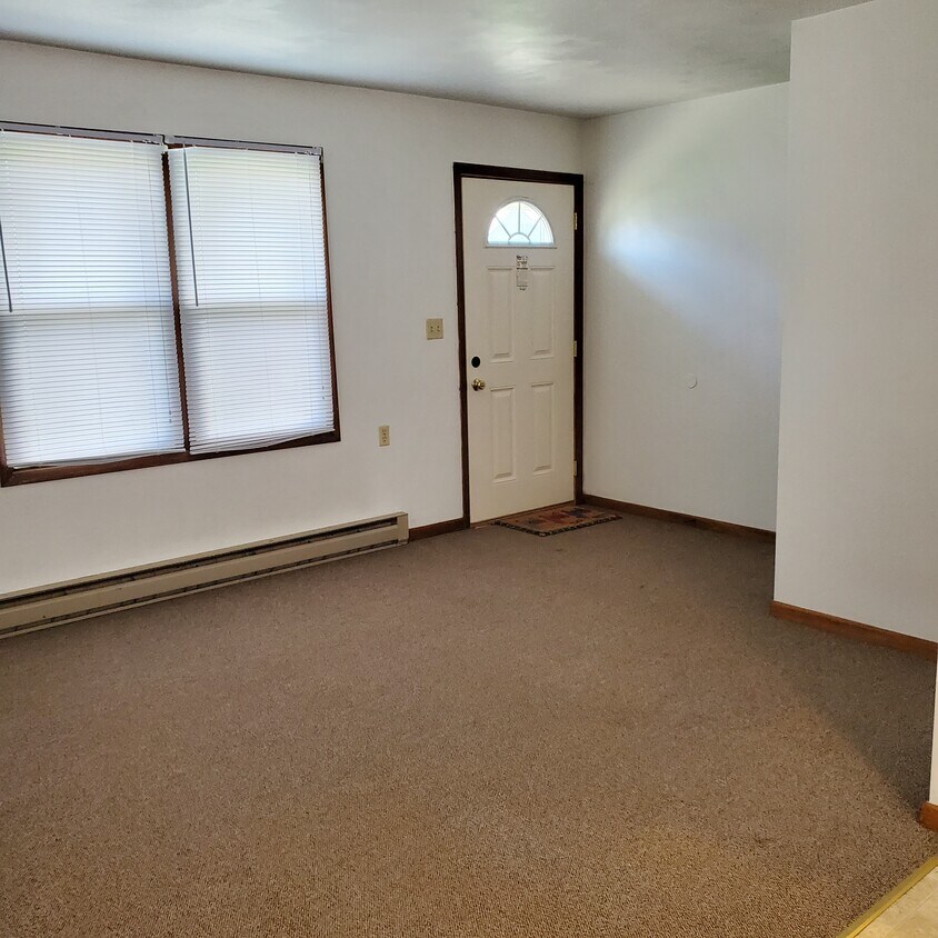 172 North St Unit 170, Melvin, IA 51350 Apartments in Melvin, IA