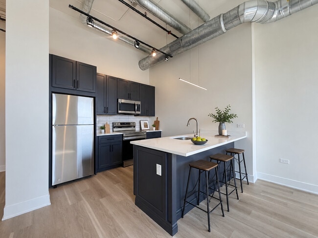 Building Photo - 3801 W 26th St