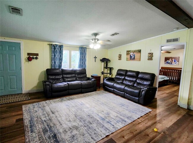 Foto del edificio - 32919 Co Rd 437