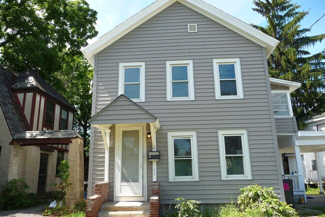 Building Photo - 189 South St