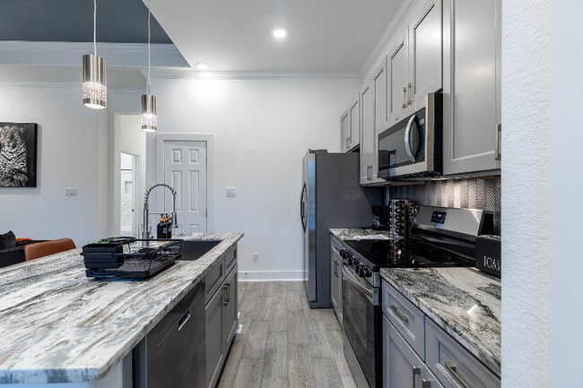 Foto del edificio - 3110 Evella St