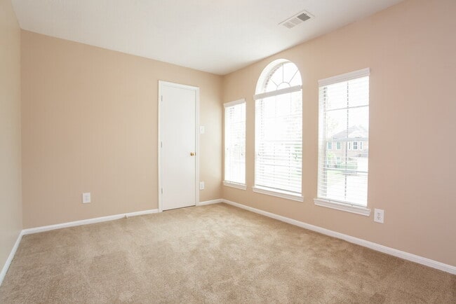Foto del edificio - 4606 Serenity Trail
