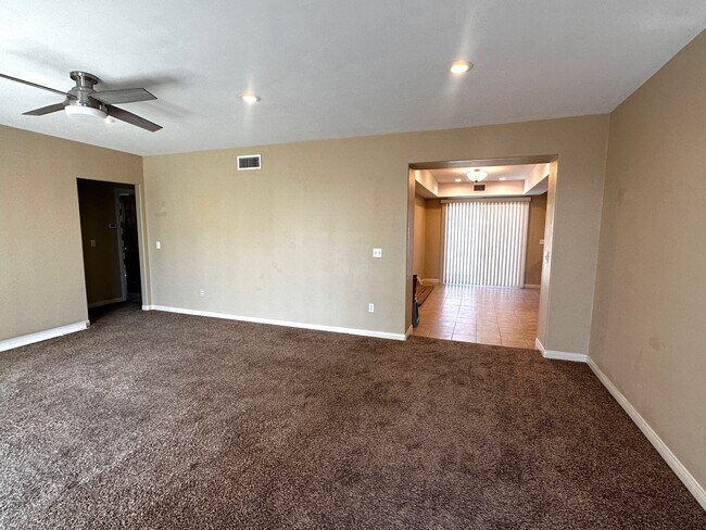 Foto del edificio - 2719 Grandview St
