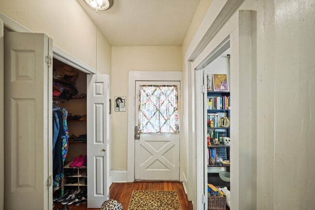 Foto del edificio - 1320 Alexander St