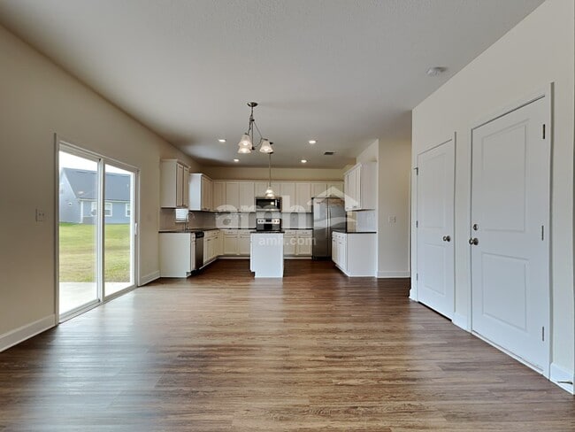 Building Photo - 964 Sunny Stroll Drive