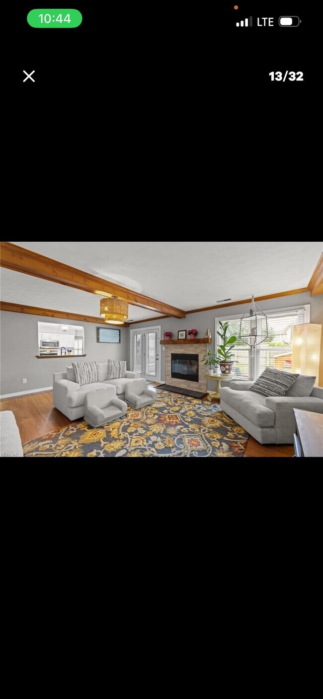 Building Photo - 181 Golden Maple Dr