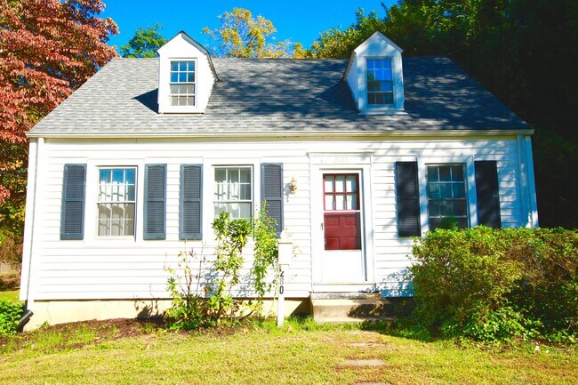 Building Photo - 2805 Cameron Rd