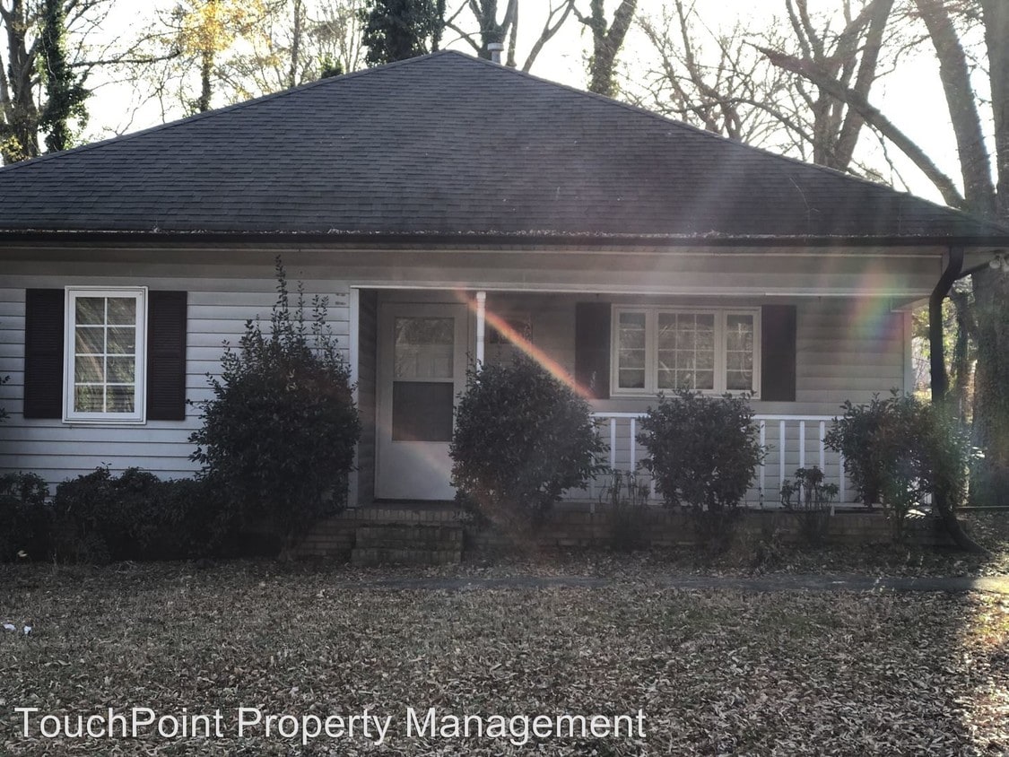 Primary Photo - 813 Old Charlotte Rd SW