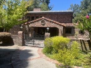 Building Photo - 2340 Tice Valley Blvd