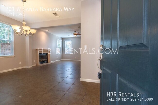 Building Photo - 201 W Santa Barbara Way