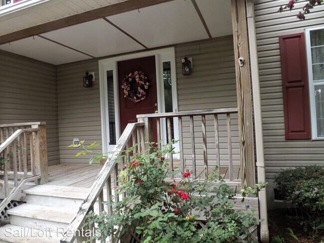 Building Photo - 4 br, 3 bath House - 20 Bay Point Road