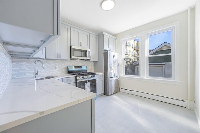 Foto del edificio - 8710 2nd Ave