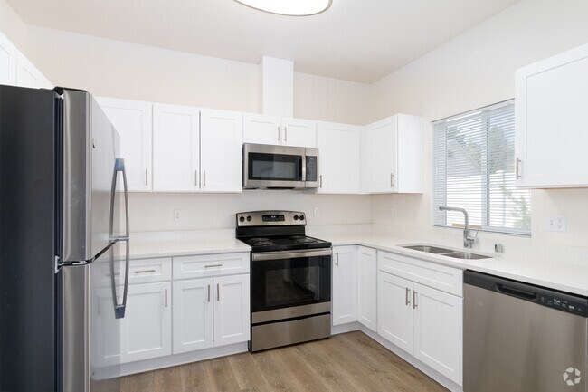2 habitaciones, 1 baño, 934 pies cuadrados, cocina - 4th Avenue Homes