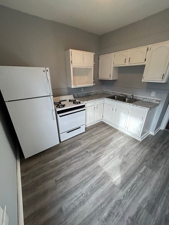 Building Photo - 623 Birch St