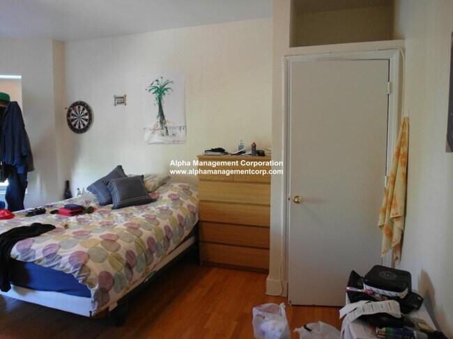 Building Photo - 2 bedroom in Boston MA 02115
