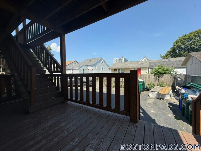 Foto del edificio - 44 Fenton St