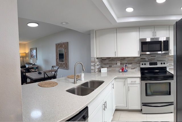 Foto del edificio - 4620 Bay Blvd